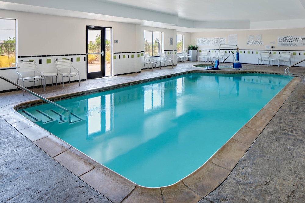 Fairfield Inn & Suites by Marriott El Paso - photo 10