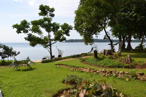 Ssese Islands Beach Hotel Hostel — hotel in Kalangala