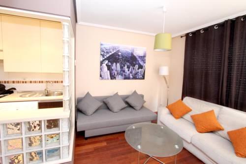 Castilla Luz Deco Madrid hotel