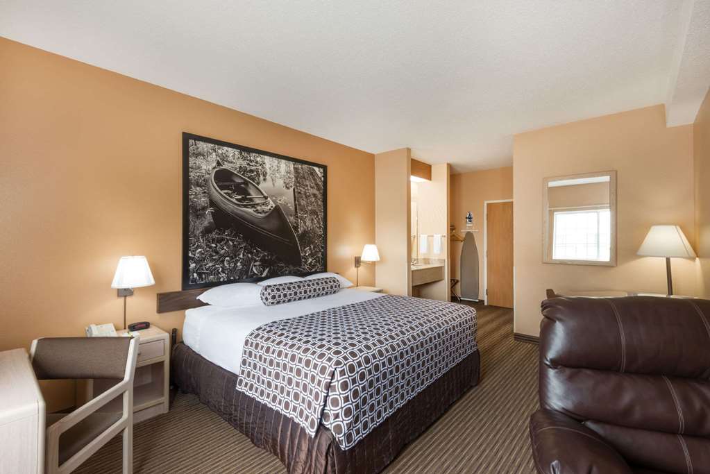 Super 8 by Wyndham Fort Dodge IA - photo 16