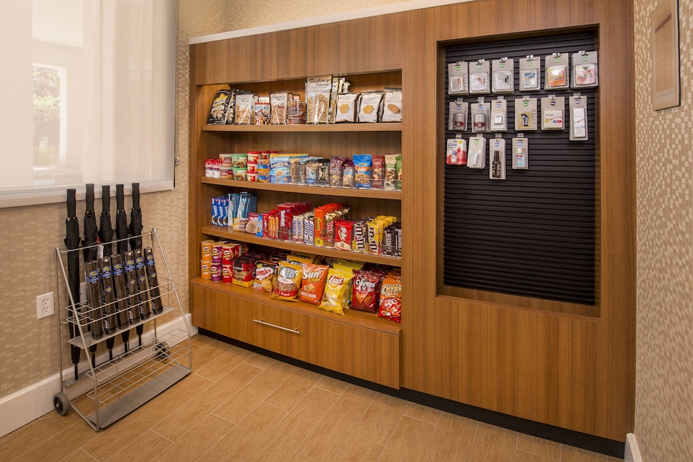 Springhill Suites Gaithersburg - photo 12