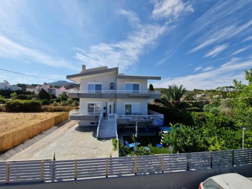 GianAngelo Holiday Villa — 4-Star Luxury Hotel in Kremasti, Greece