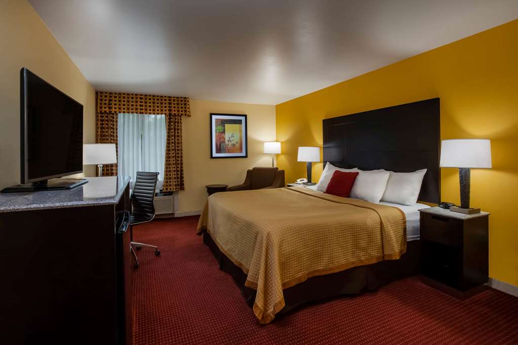 Days Inn by Wyndham Donegal - photo 6