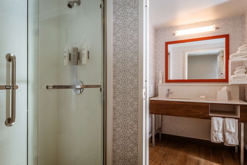 Hampton Inn & Suites St. Louis Chesterfield - photo 46