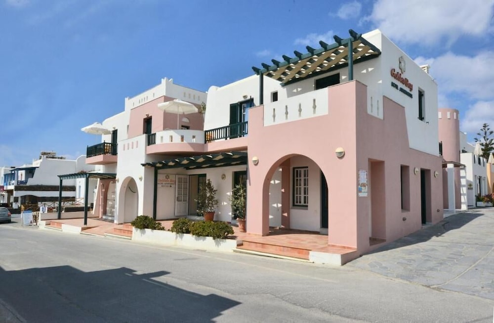 Golden Bay - last minute hotel in Naxos
