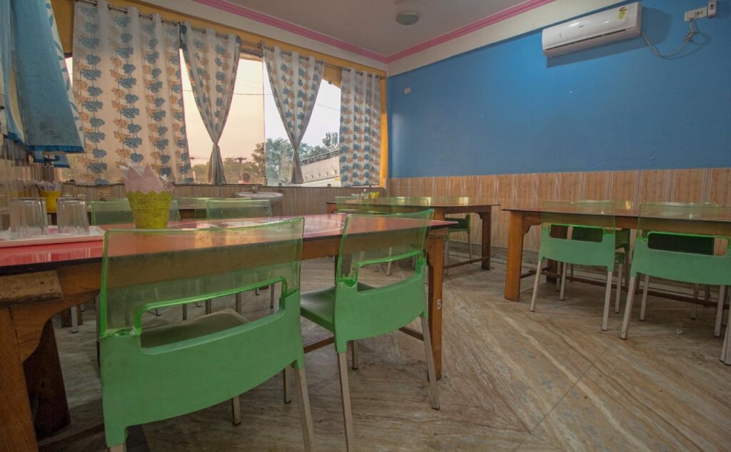 Dooars Dhaba And Restaurant By OYO Rooms — hotel in Alipur Duar