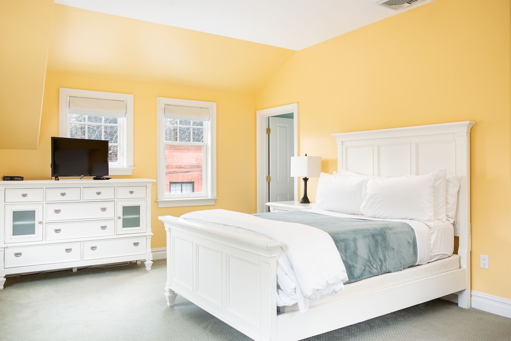Pelham Court Hotel - photo 7
