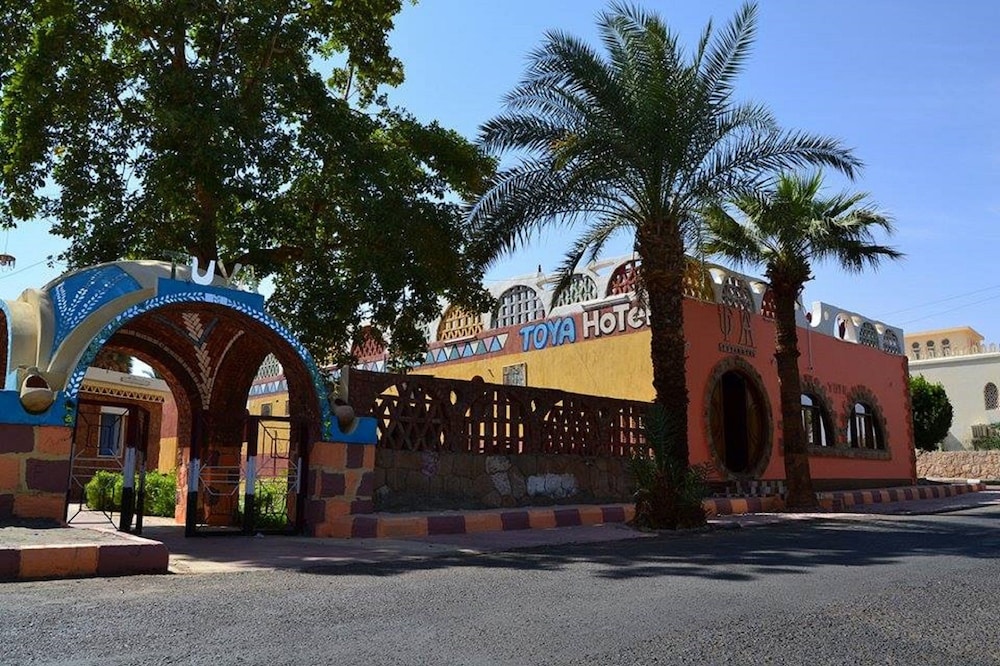 Toya Hotel — hotel in Abu Simbel
