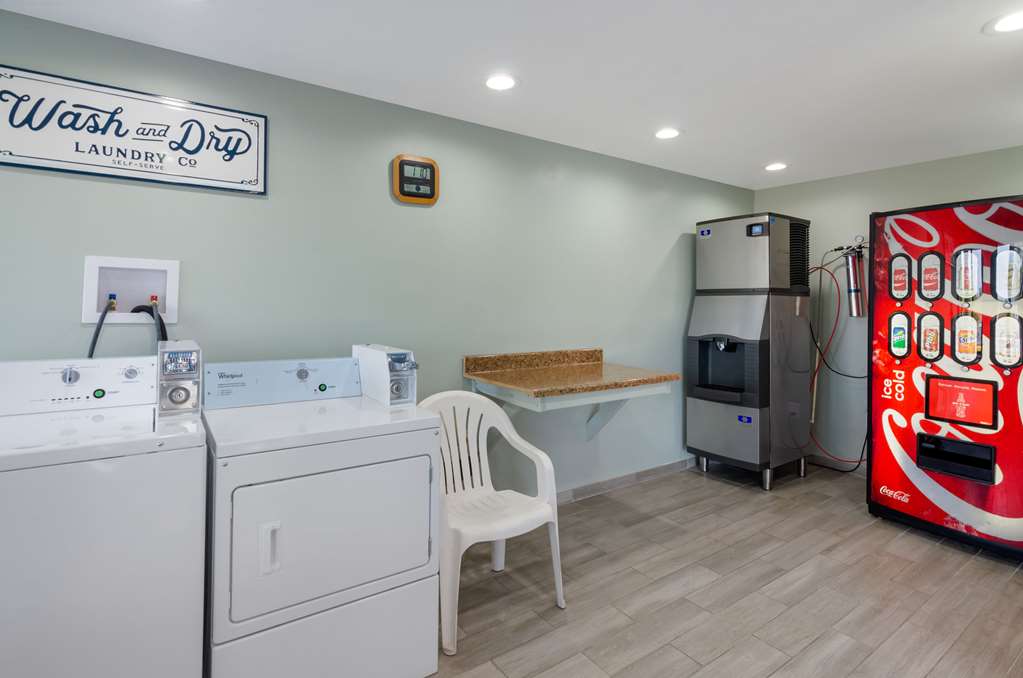 Quality Inn Waynesboro Skyline Drive - photo 23