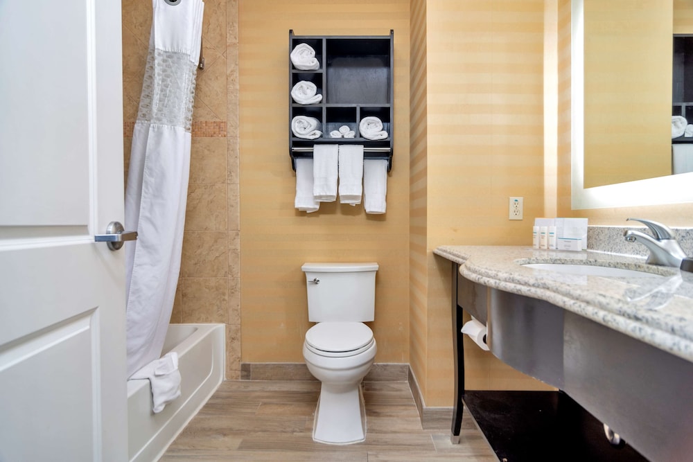 Hampton Inn & Suites Fort Worth Fossil Creek - photo 34