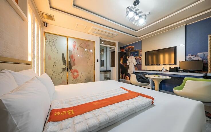 Sacheon BEE Self Check in Motel in Chinju, South Korea