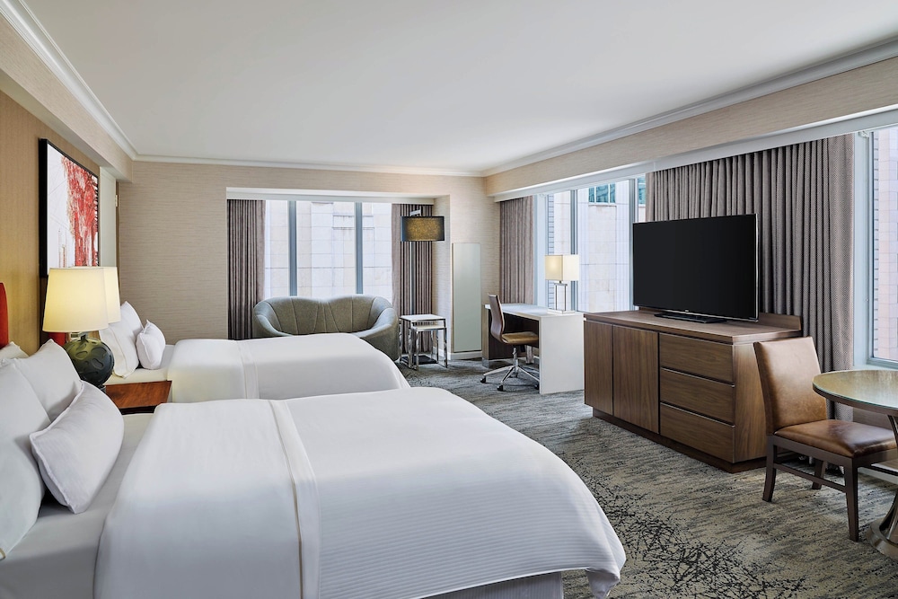 The Westin Michigan Avenue Chicago - photo 22