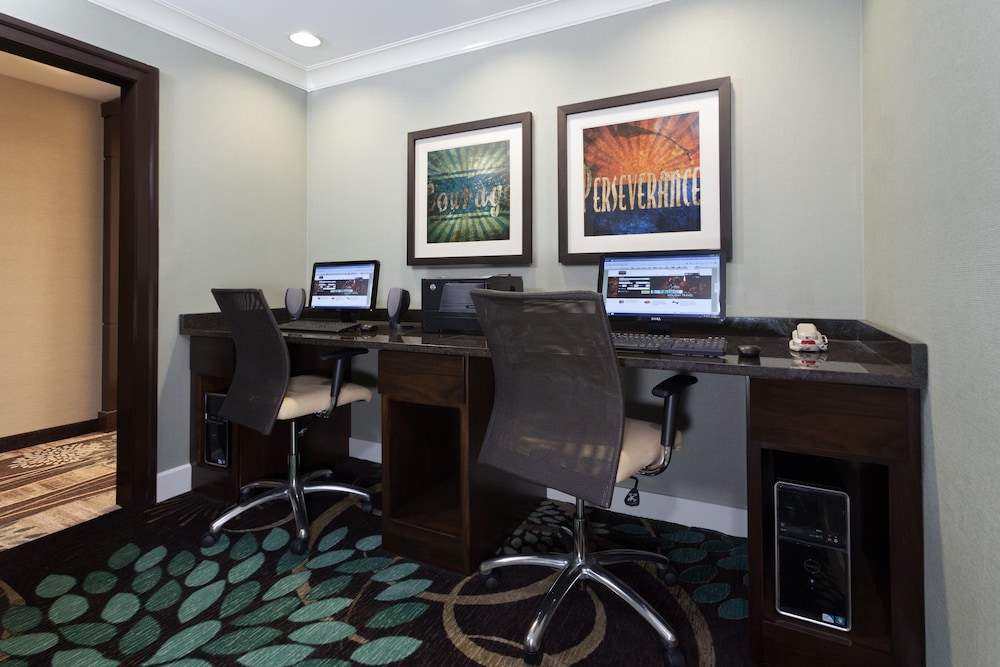 Staybridge Suites South Springfield by IHG - photo 37