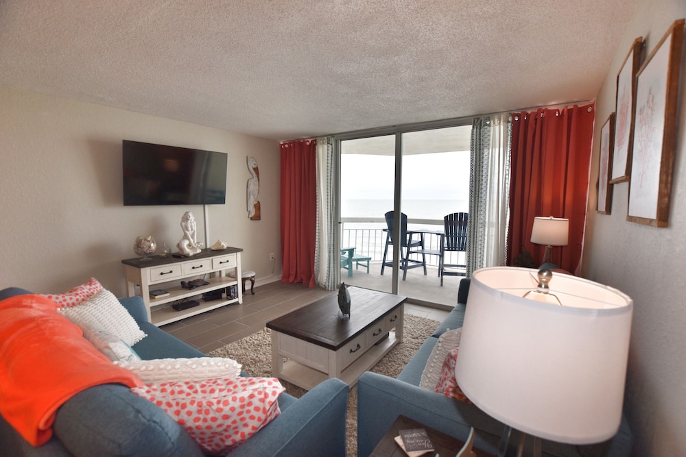 0704 Waters Edge Resort 1 Bedroom Condo by RedAwning - photo 11