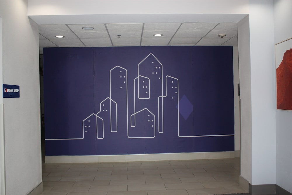 Holiday Inn Express Hotel & Suites Shamrock North by IHG - photo 89