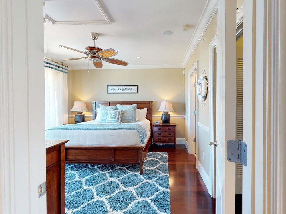 Marlin Bay Resort & Marina Managed by Elite Alliance Hospitality - photo 19