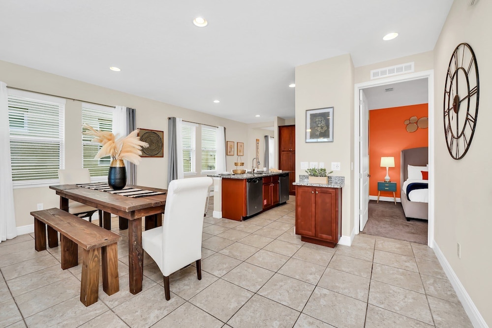 Fun and Stylish Family Villa in Encore Resort - photo 16
