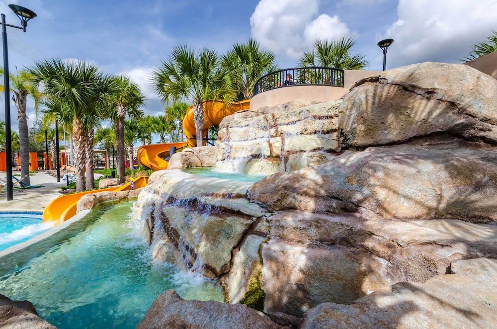 Resort Oasis w Game Room: 11 Mi to Disney - photo 39