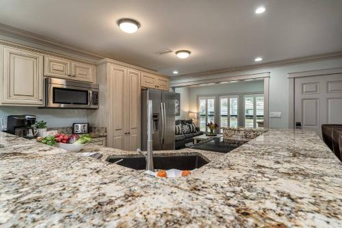 Augusta 552 Sand Dollar Links - photo 6
