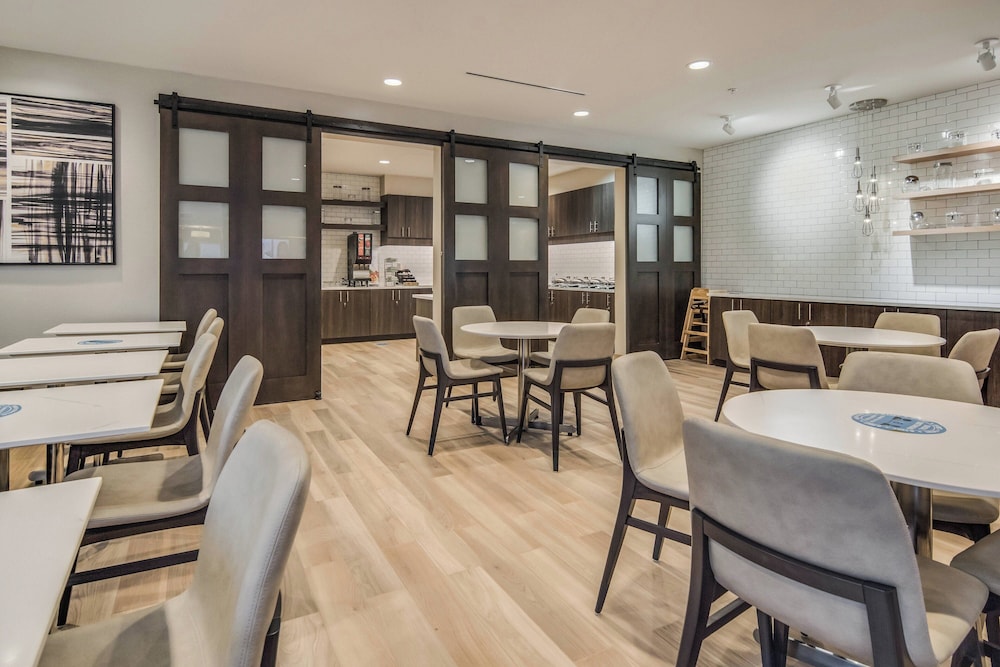 Residence Inn by Marriott Dallas DFW Airport West Bedford - photo 36