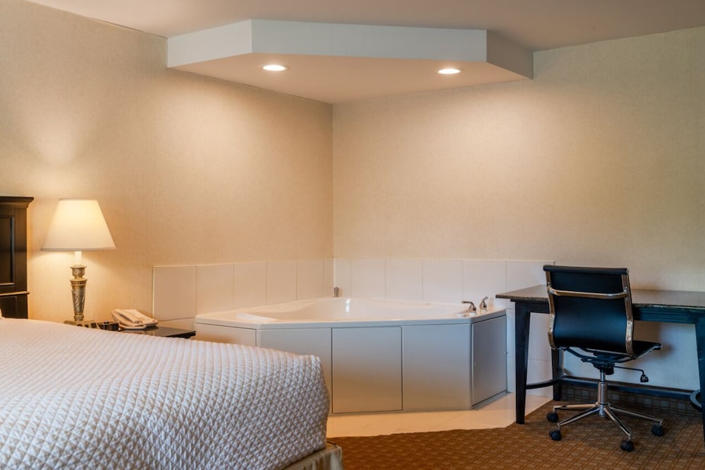 Ogunquit Hotel & Suites - photo 53