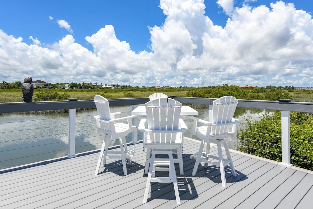 Sunset Dreams - featured photo