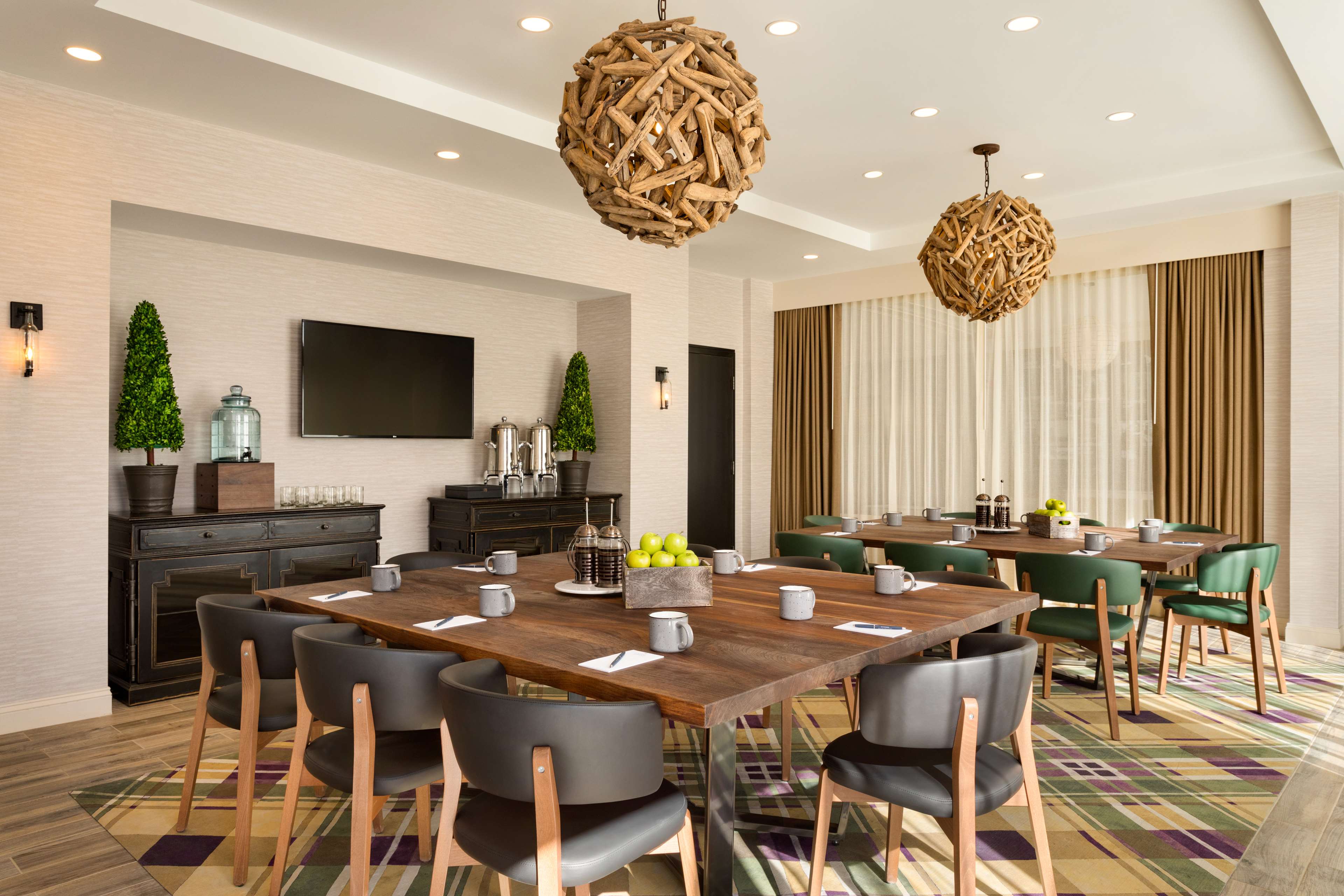 Hotel Saranac Curio Collection By Hilton - photo 20
