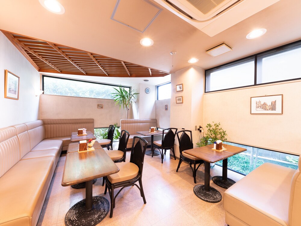 Oyo 648 Hotel Drake — Odawara
