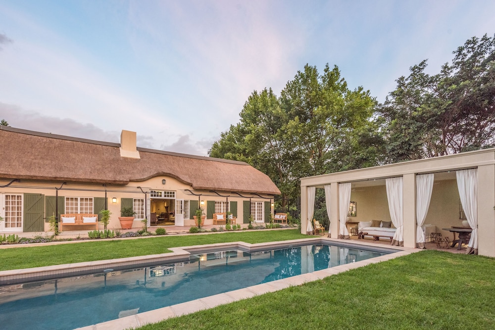 La Clé Lodge — 4-Star Luxury Hotel in Stellenbosch, South Africa