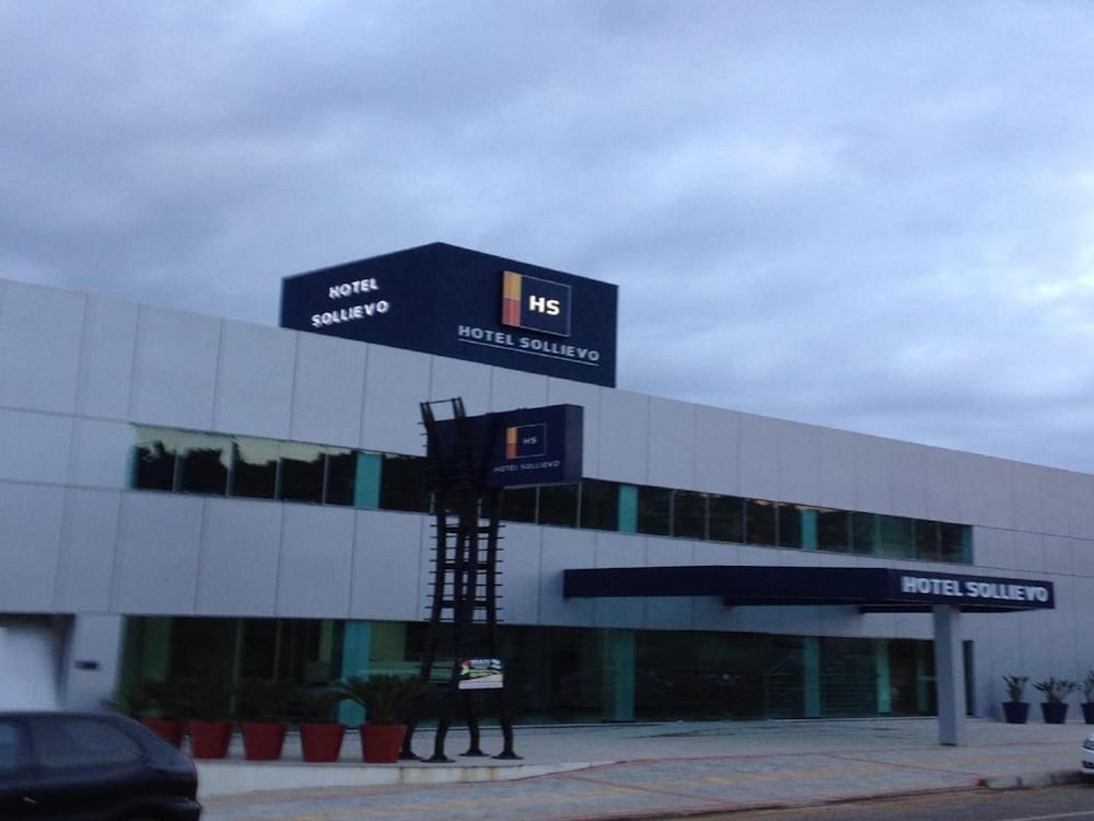 Hotel Sollievo — hotel in Irati
