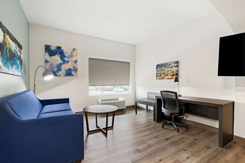 Best Western Iowa Lake Charles East - photo 22