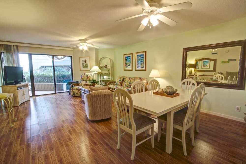 Hibiscus Resort C 2 Bedroom Condo by MCM - photo 17
