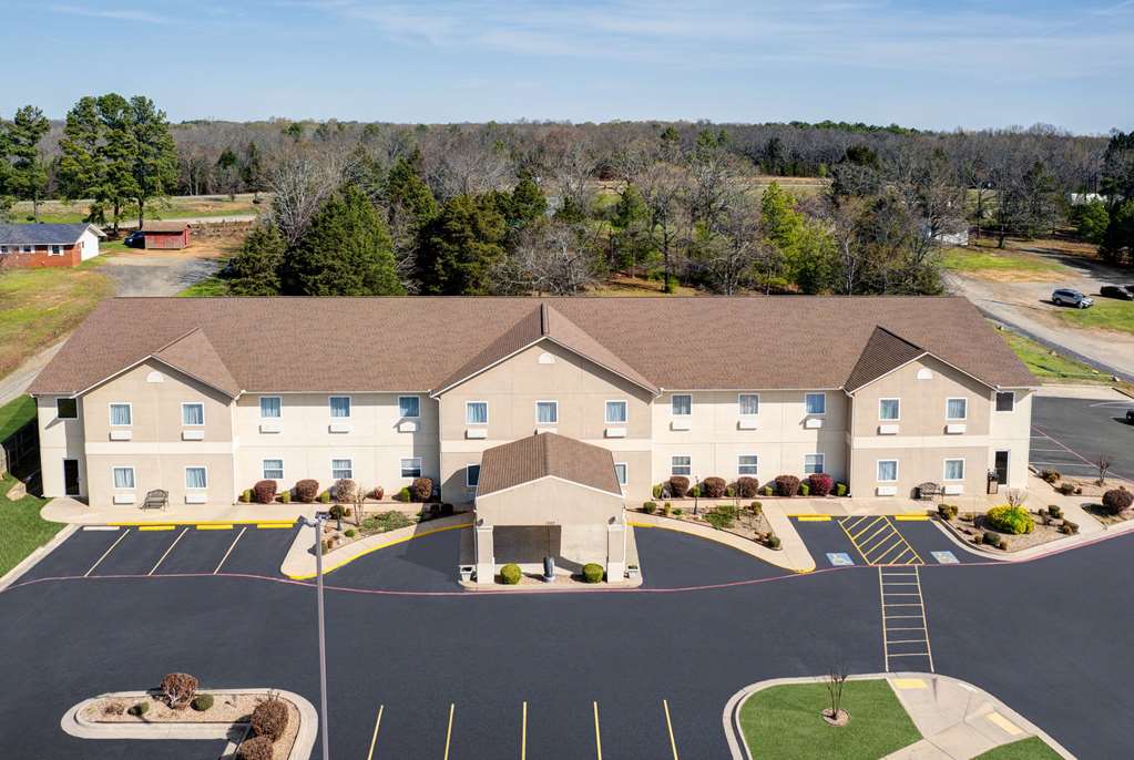 Days Inn & Suites by Wyndham Cabot - photo 26