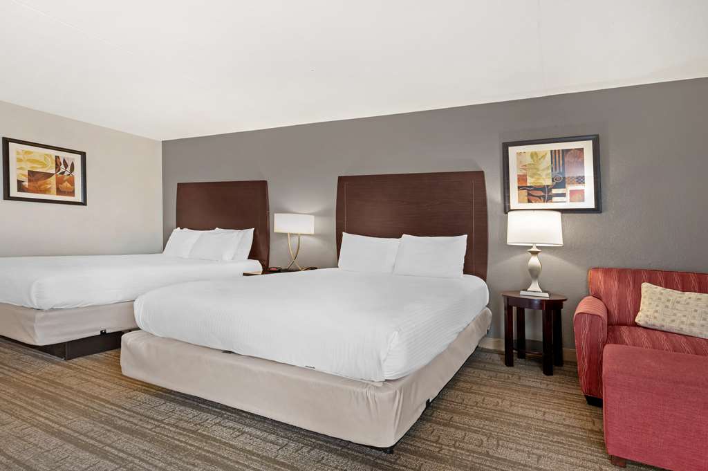 Best Western Ashbury Inn - photo 9