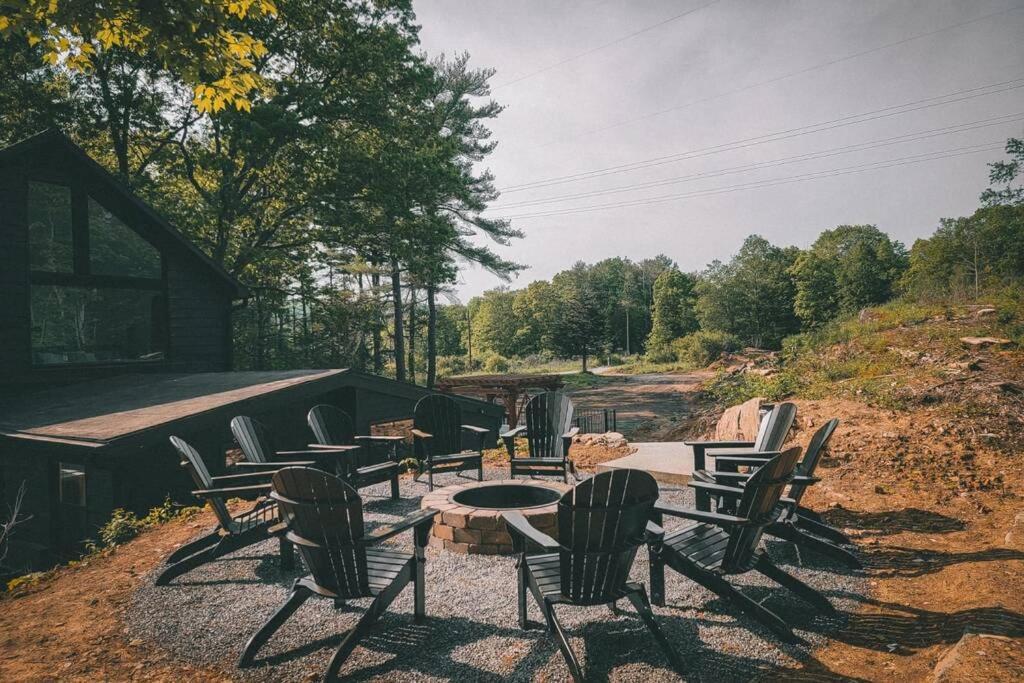 Pinewood Lodge Catskills Windham Mountain Hunter Mountain — 4-Star Luxury Hotel in Kingston, United States