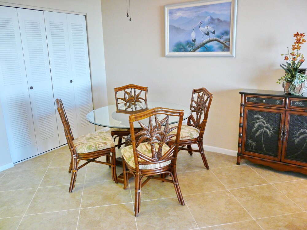 South Seas Tower 4 1510 - photo 15