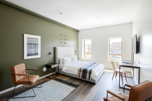 The Queen by Sonder in Philadelphia, United States