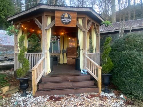 Key Falls Inn — Brevard — photo 5