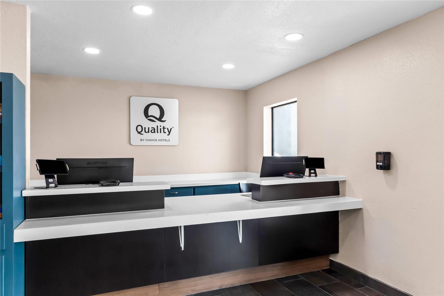 Quality Inn & Suites Port Lavaca Near Lighthouse Beach - photo 12