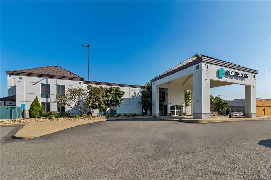 Clarion Inn Cranberry Township - photo 2
