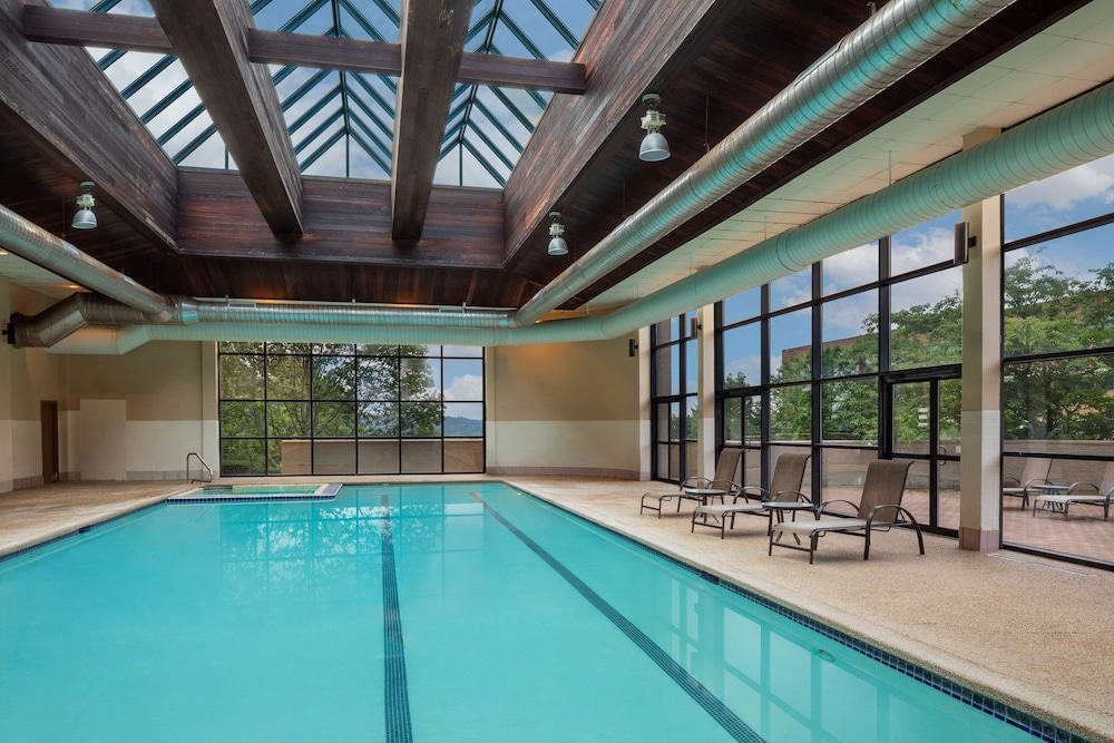 DoubleTree by Hilton Boston North Shore - photo 22