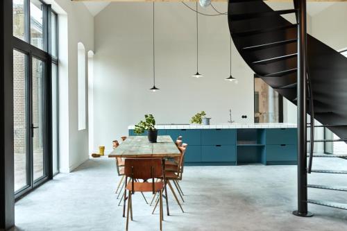 Suvelfabryk - carbon neutral hotel in Unknown City