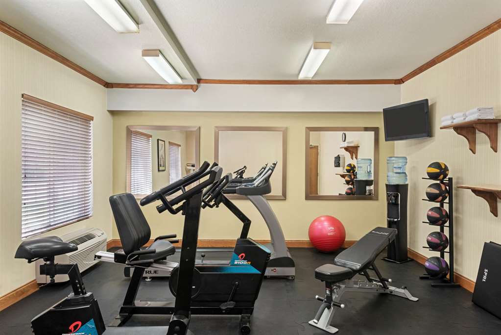 Hawthorn Extended Stay by Wyndham Decatur - photo 10