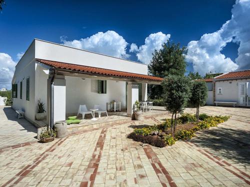 Casa Bianca — 4-Star Luxury Hotel in Mazara Del Vallo, Italy