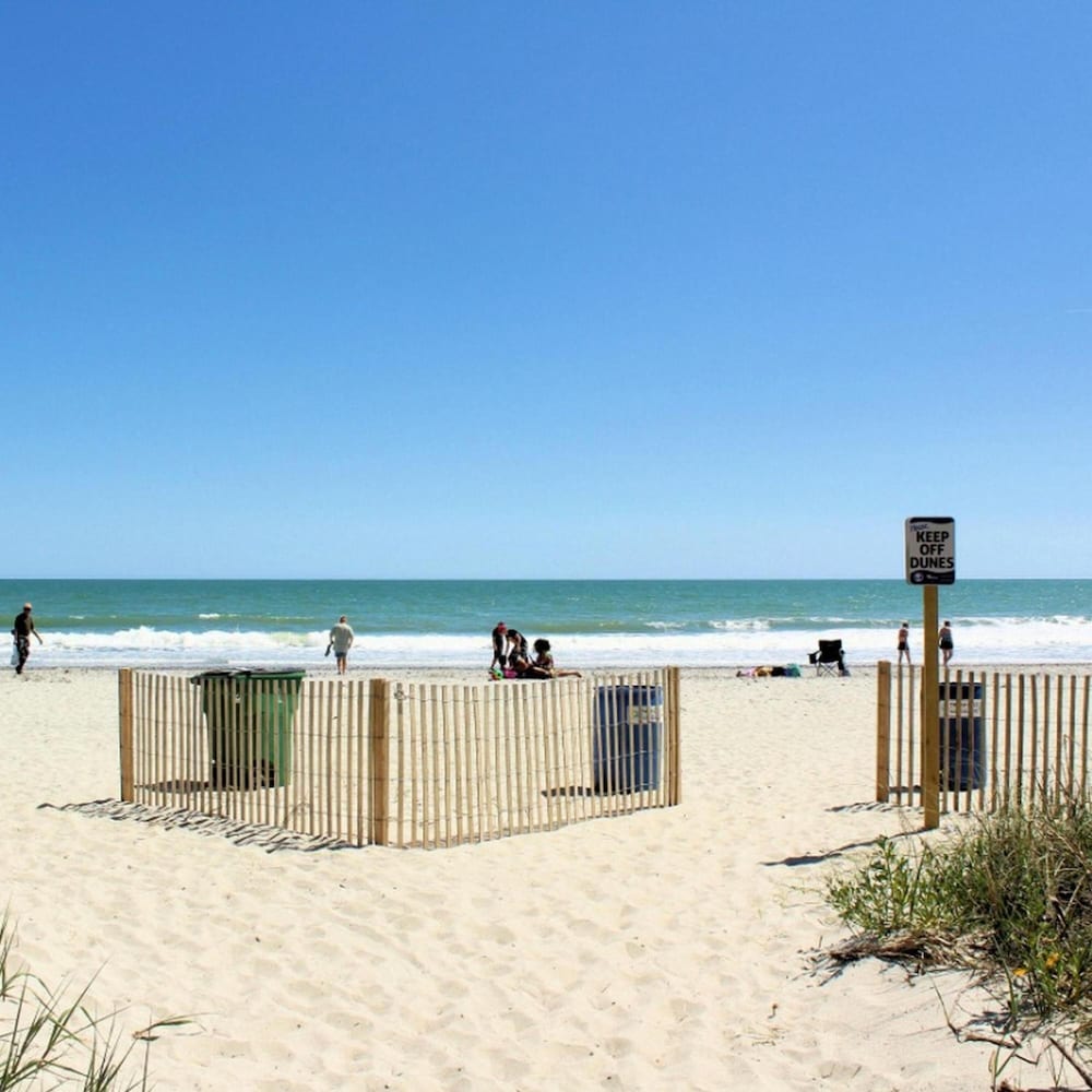 Sandy Beach by Palmetto Vacations - photo 14