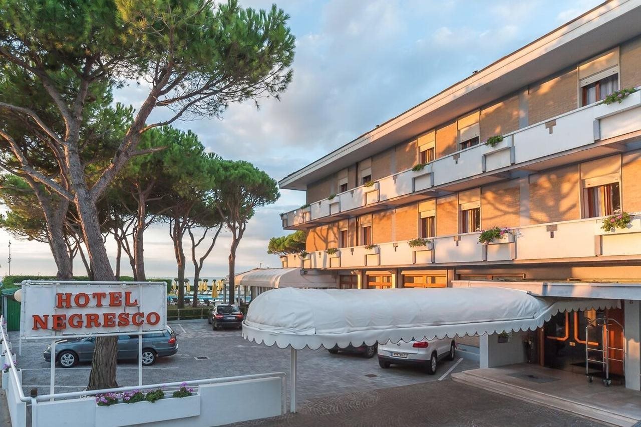 Negresco — 4-Star Luxury Hotel in Lido Di Jesolo, Italy