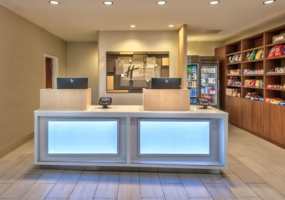 Holiday Inn Express Reno Airport by IHG - photo 27