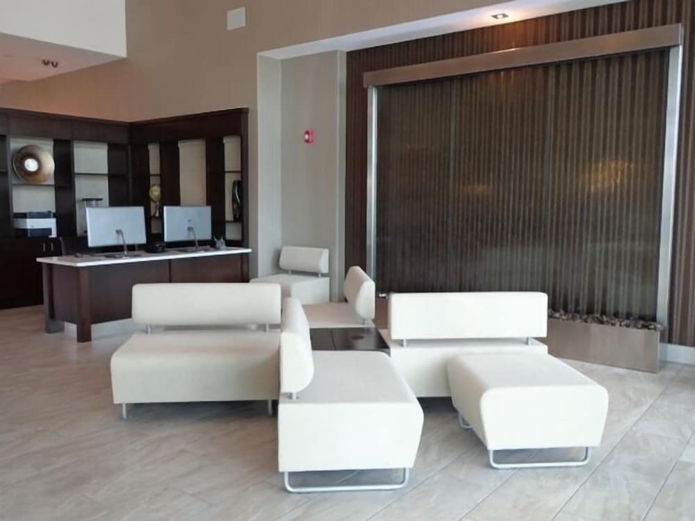 Holiday Inn Austin Airport by IHG - photo 42