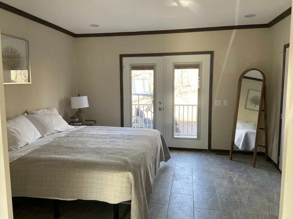 Swan Lake Resort Rentals - photo 16