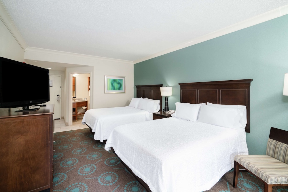 Hampton Inn & Suites Mooresville Lake Norman - photo 20